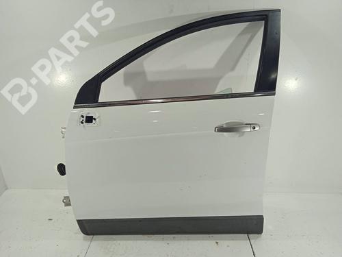 Used Left front door CHEVROLET CAPTIVA (C100, C140) [2006-2026]  11158434