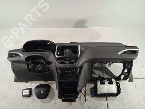 Used Airbag Kit Airbag Kit PEUGEOT 2008 I (CU_) 1.2 THP 110 / PureTech 110 (110 hp) 15807767 15807767