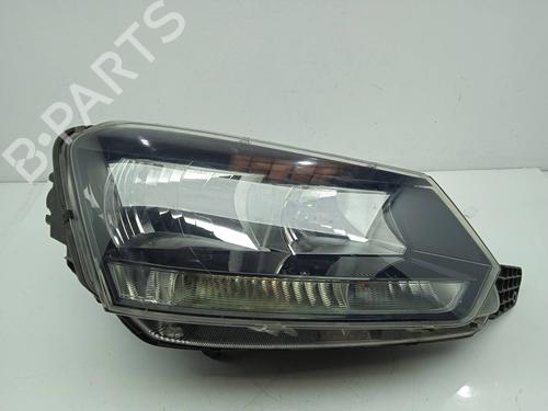 Used Right headlight SKODA YETI (5L) 2.0 TDI (140 hp) 12320439