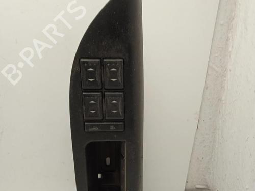 Used Left front window switch FORD MONDEO III (B5Y) 2.0 TDCi (130 hp) 4298254