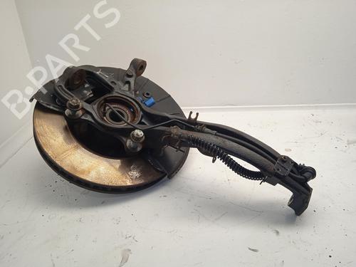 Used Left front steering knuckle PORSCHE CAYENNE (9PA) [2002-2010]  4369459