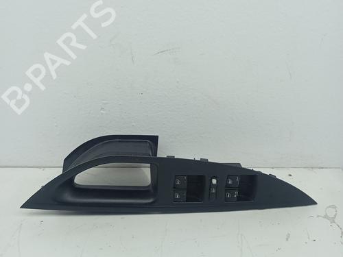 Used Left front window switch SEAT ALTEA (5P1) [2004-2015]  31616761