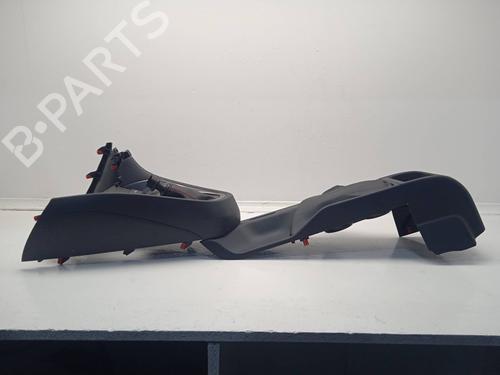 Used Middle console Middle console TOYOTA YARIS (_P21_, _PA1_, _PH1_) 1.6 GR 4WD (GXPA16) (261 hp) 40094611 40094611