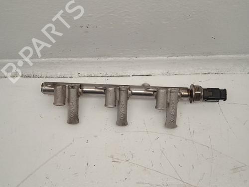 Injection rail CITROËN C4 Picasso I MPV (UD_) | BP31619553M98