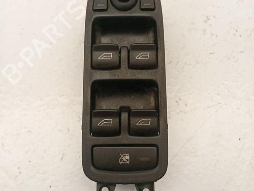 Venstre fortil elrude kontakt VOLVO S40 II (544) 2.0 D (136 hp) 31620820