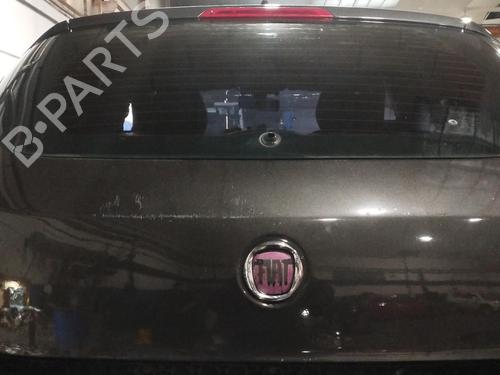 Used Tailgate FIAT BRAVO II (198_) 1.9 D Multijet (198AXB1A) (120 hp) 21849005