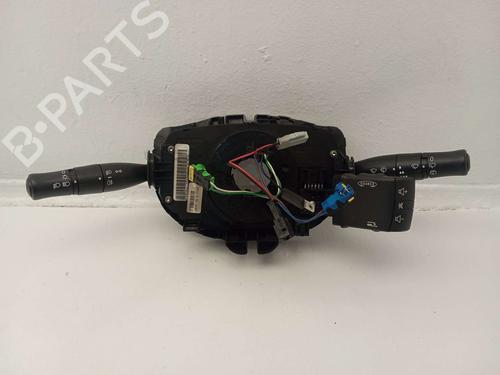 Used Headlight switch RENAULT MEGANE II (BM0/1_, CM0/1_) [2001-2012]  31618505