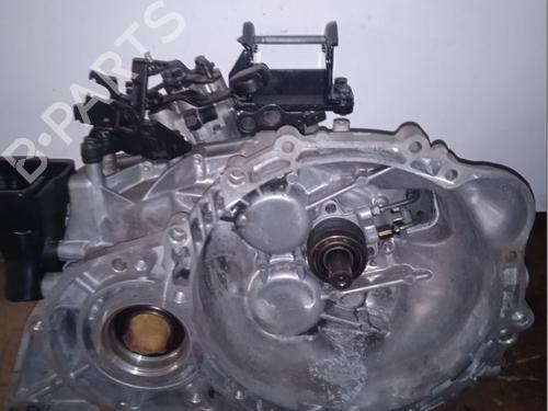 Used Gearbox KIA SPORTAGE II (JE_, KM_) 2.0 CRDi (140 hp) 4346372
