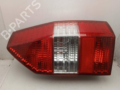 Used Right taillight MITSUBISHI SPACE WAGON (N9_W, N8_W) [1998-2004]  4315994