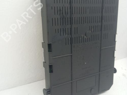 Fuse box CITROËN C5 III (RD_) 2.0 HDi 165 (RDRHHA, RDRHH8) | BP40012470E1 - Image 3