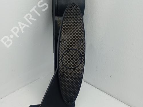 Pedal MINI MINI (R50, R53) [2001-2006]  22757075