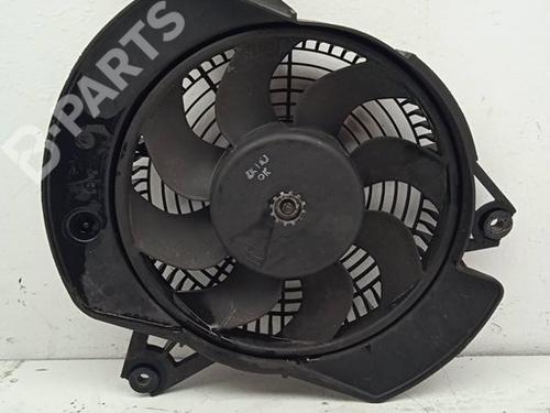 Used Radiator fan HYUNDAI H-1 / STAREX Bus (A1) 2.5 TCi (101 hp) 11529300