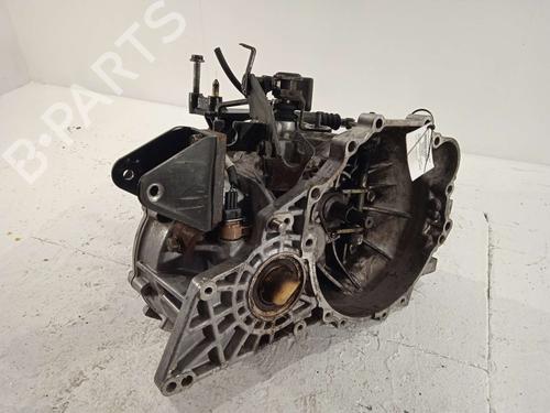 manual-gearbox-hyundai-santa-fe-i-sm-y011006406-2000-2001-2002-2003-2004-2005-2006-16340708 main image