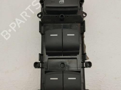 Used Left front window switch Left front window switch HONDA CIVIC X Hatchback (FC_, FK_) 2.0 Type-R (FK8) (320 hp) 22546296 22546296