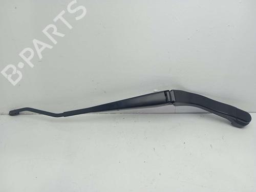front-wipers-mechanism-land-rover-discovery-sport-l550-lr082684-2014-17760385 main image