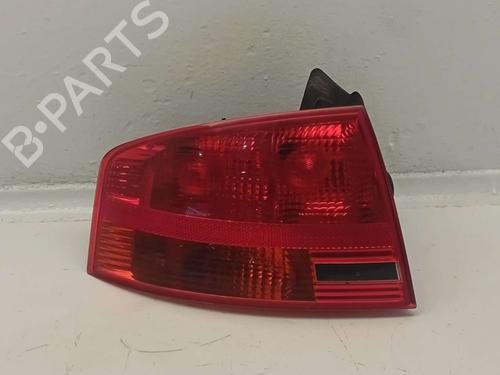 Used Right taillight AUDI A4 B7 (8EC) 2.0 TDI (140 hp) 31617052