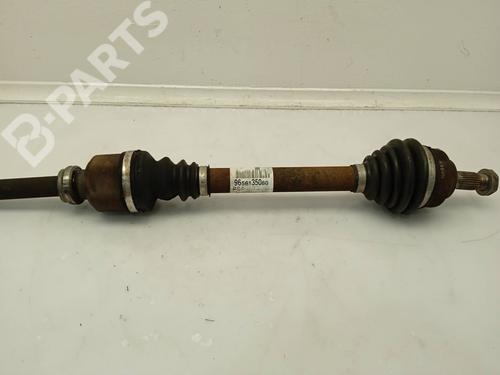 Used Right front driveshaft Right front driveshaft PEUGEOT 207 (WA_, WC_) 1.6 HDi (90 hp) 11153204 11153204
