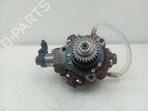 Used Injection pump Injection pump RENAULT LAGUNA III (BT0/1) [2007-2015] 31615075 31615075