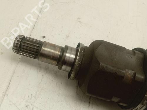 Right front driveshaft TOYOTA YARIS (_P9_) | BP11924056M39
