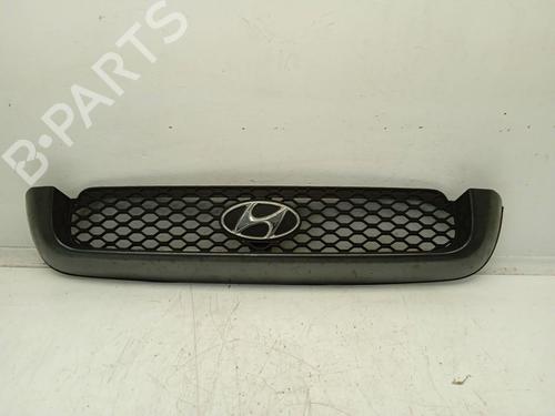 Used Grille HYUNDAI SANTA FÉ I (SM) 2.0 CRDi (113 hp) 4306628