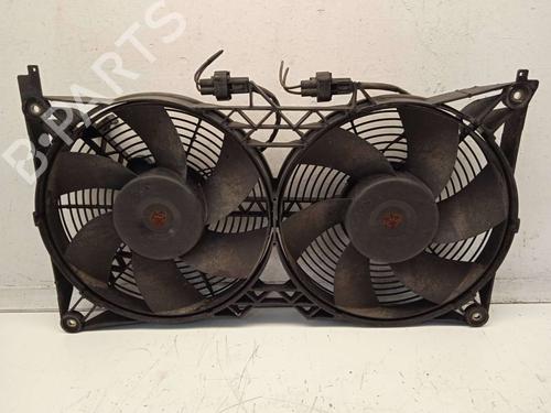 radiator-fan-land-rover-range-rover-ii-p38a-25-d-4x4-jrb000040-1994-1995-1996-1997-1998-1999-2000-2001-2002-13559228 main image