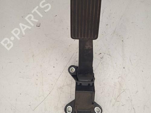 Used Pedal PEUGEOT 107 (PM_, PN_) 1.0 (68 hp) 11156011