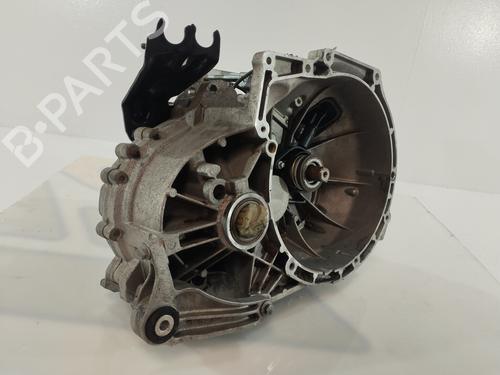 gearkasse-ford-focus-c-max-dm2-2003-2004-2005-2006-2007-25814424 main image