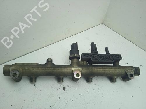 Used Injection rail Injection rail FIAT SCUDO Van (220_) [1996-2006] 4337556 4337556