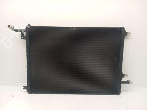 Used Water radiator Water radiator 32298155 32298155