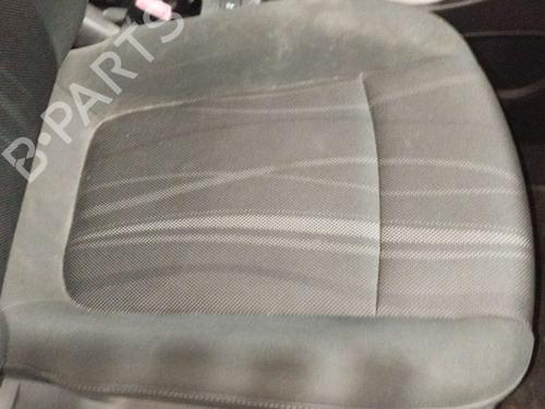 Right front seat CHEVROLET AVEO Hatchback (T300) | BP24431812C16 - Image 2