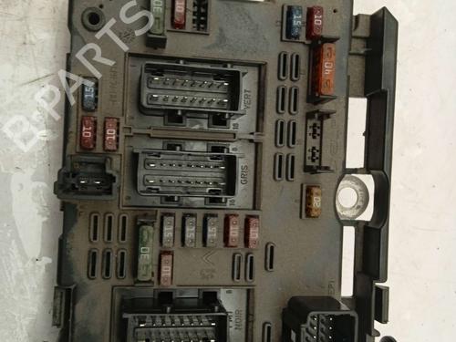 Used Fuse box PEUGEOT 307 (3A/C) 2.0 HDi 90 (90 hp) 11157796