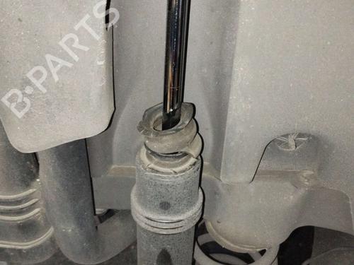 Used Right rear shock absorber Right rear shock absorber DS DS 4 / DS 4 CROSSBACK (NX_) 2.0 BlueHDi 150 (150 hp) 40096021 40096021