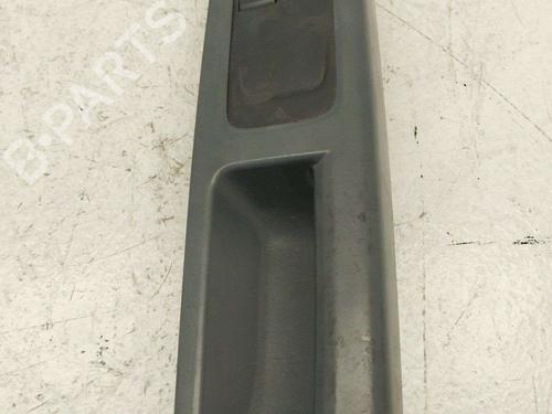 Used Left front window switch VOLVO C30 (533) 1.6 D (109 hp) 31620715