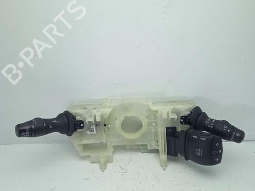 Used Headlight switch Headlight switch RENAULT ZOE (BFM_) ZOE (58 hp) 32266662 32266662
