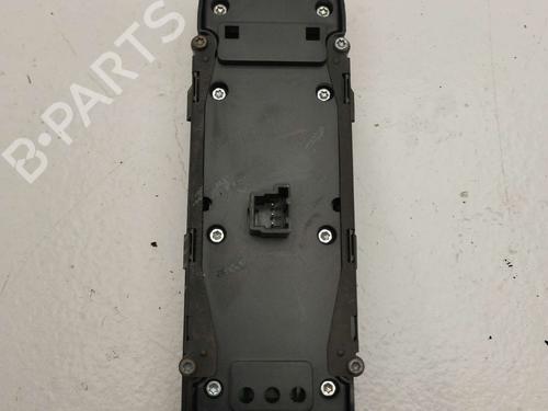 Left front window switch MERCEDES-BENZ CLA Coupe (C117) CLA 200 CDI (117.301) | BP25297039I27