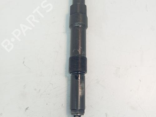 Spreder / Dyse Spreder / Dyse FORD MONDEO III Saloon (B4Y) 2.0 16V TDDi / TDCi (115 hp) 37520315 37520315