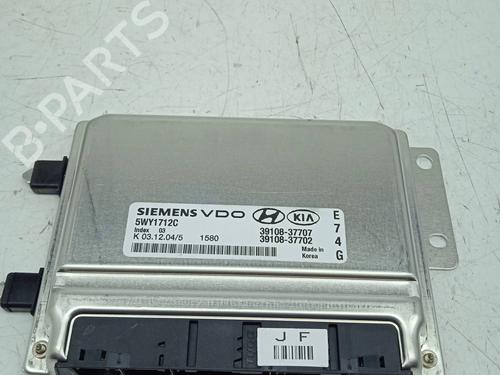 Used Engine control unit (ECU) HYUNDAI COUPE II (GK) [2001-2012]  4315198