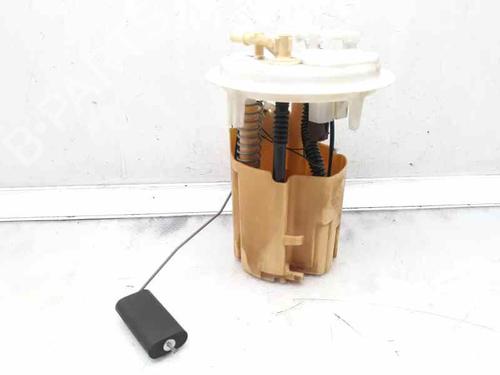 Used Fuel pump PEUGEOT 407 (6D_) 1.6 HDi 110 (6D9HZC, 6D9HYC) (109 hp) 4318045