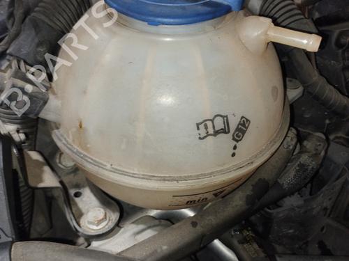 Used Expansion tank VW PASSAT B6 (3C2) 2.0 TDI 16V (140 hp) 18132875