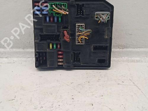 Used Fuse box Fuse box RENAULT KADJAR (HA_, HL_) 1.3 TCe 160 (HLN2) (158 hp) 40096807 40096807