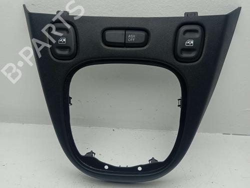 Used Left front window switch Left front window switch FIAT PANDA (312_, 319_) 1.0 Mild Hybrid (312.PYD1B) (69 hp) 40096612 40096612