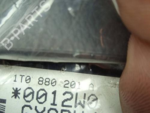 Driver airbag VW TOURAN (1T1, 1T2) 1.9 TDI | BP4325263C9