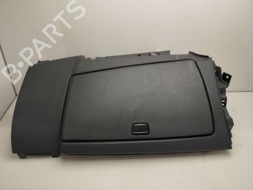 Handskerum BMW 1 (E87) 116 d (116 hp) 17018346