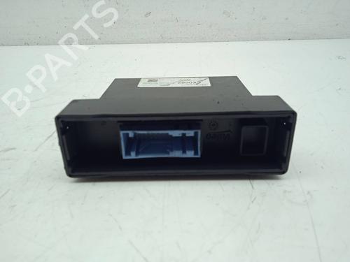 Used Electronic module CITROËN C4 Grand Picasso II (DA_, DE_) 1.2 THP 130 (130 hp) 13220570