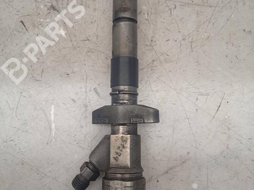 Used Injector RENAULT LAGUNA II (BG0/1_) 2.2 dCi (BG0F) (150 hp) 11160658