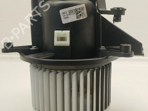 Used Heater blower motor Heater blower motor ALFA ROMEO GIULIA (952_) 2.2 D (952ALA25, 952AFM25, 952APA2) (190 hp) 40012448 40012448