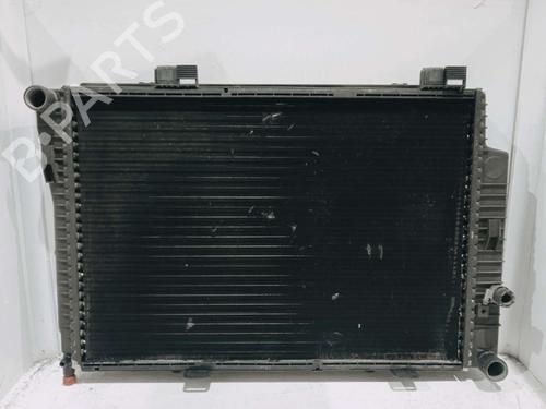 Used Water radiator MERCEDES-BENZ C-CLASS (W202) C 180 (202.018) (122 hp) 4285174