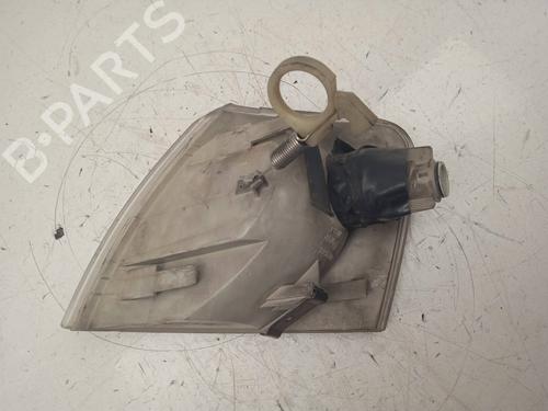Right front indicator VW PASSAT B5 (3B2) 1.9 TDI | BP11156533C33 - Image 2
