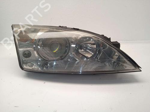 Used Right headlight FORD MONDEO III Saloon (B4Y) [2000-2007]  24220165