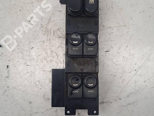 Used Left front window switch HYUNDAI i30 Estate (FD) 1.6 CRDi (90 hp) 11348892